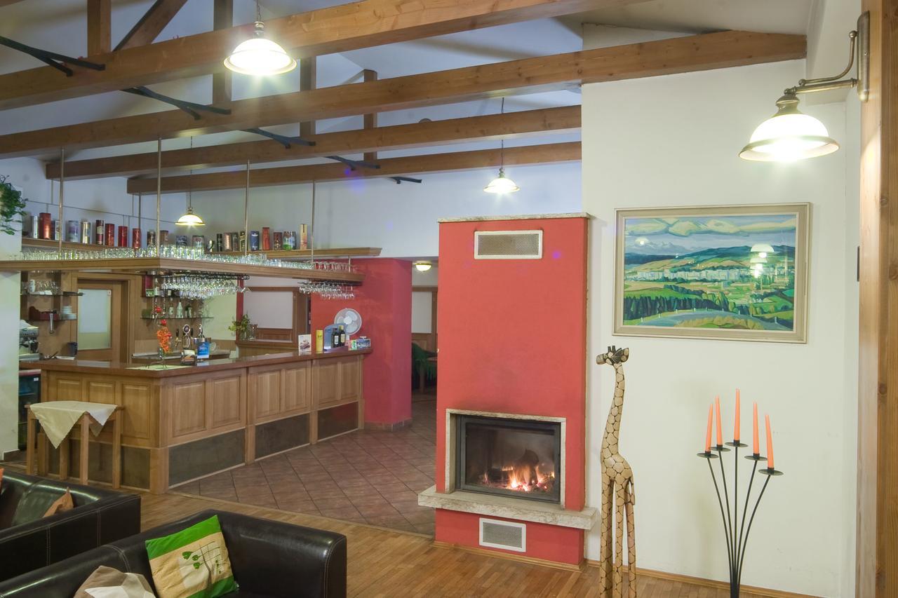Park Hotel Cingov Smižany Extérieur photo